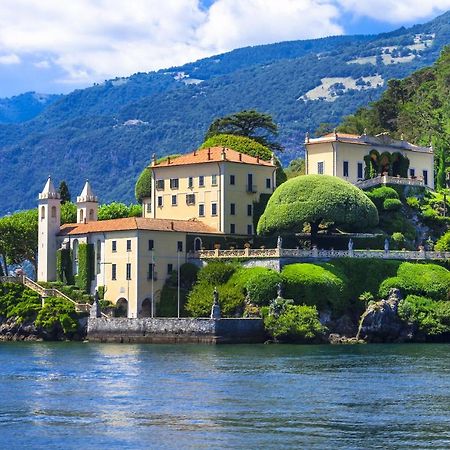 Le Petit Palais Villa Plesio Екстериор снимка